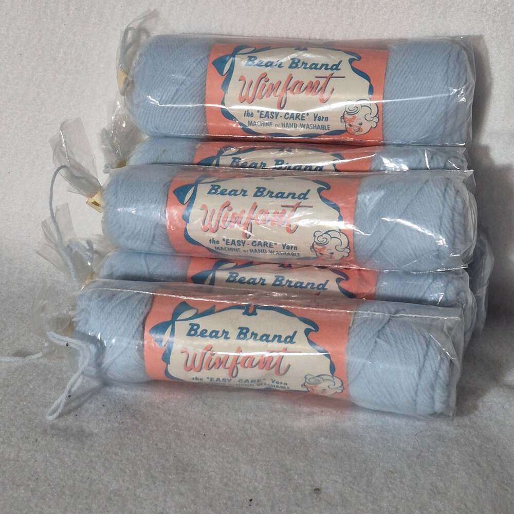 • Lot of 6 Vintage Bear Brand Winfant Blue Baby Yarn Skeins 1oz DuPont Orlon